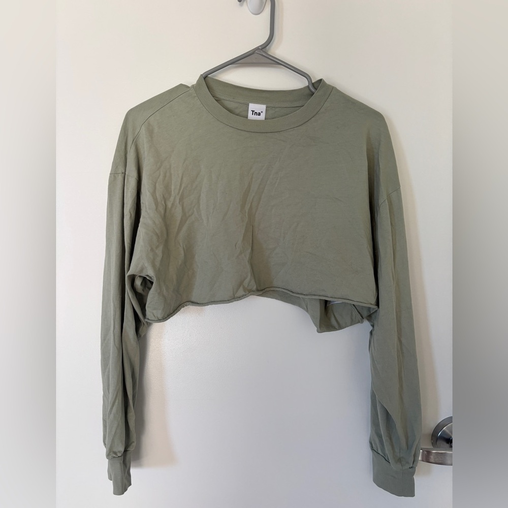 Aritzia TNA Sage Green Long Sleeve T Shirt Crop Top with Rolled Hem